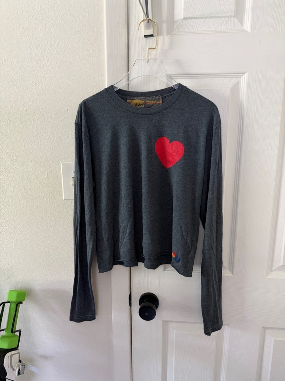 AVIATOR NATION Women's Heart Print Long Sleeve Boyfriend Tee, Charcoal, Medium - Picture 2 of 5